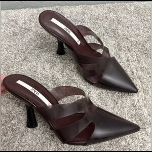 Zara Women's Dark Brown Strappy Heels